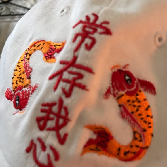 Cool hat - Picture 3 of 4